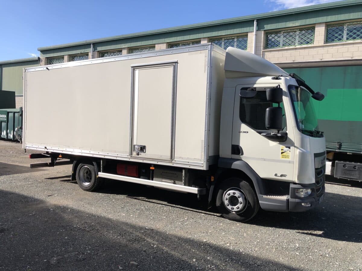 DAF LF 230 FA Furgón Ideal para paquetería. Nueva oferta!! - Imagen 4